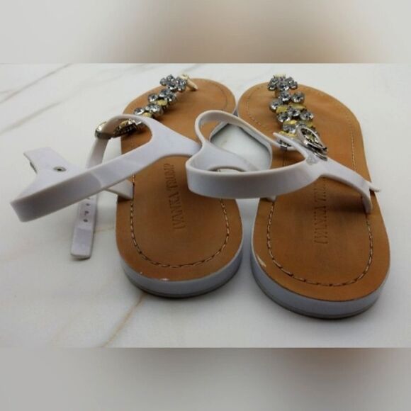 Ivanka Trump Rhinestone Jewel Strappy Sandals Shoes Sz - Picture 12 of 16